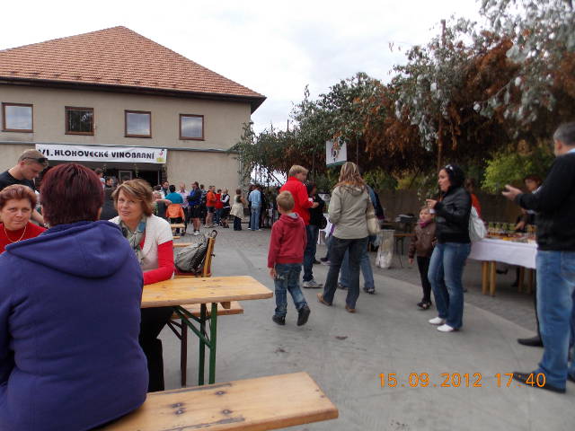 Hlohovecke-vinobrani-2011-DSCN1140